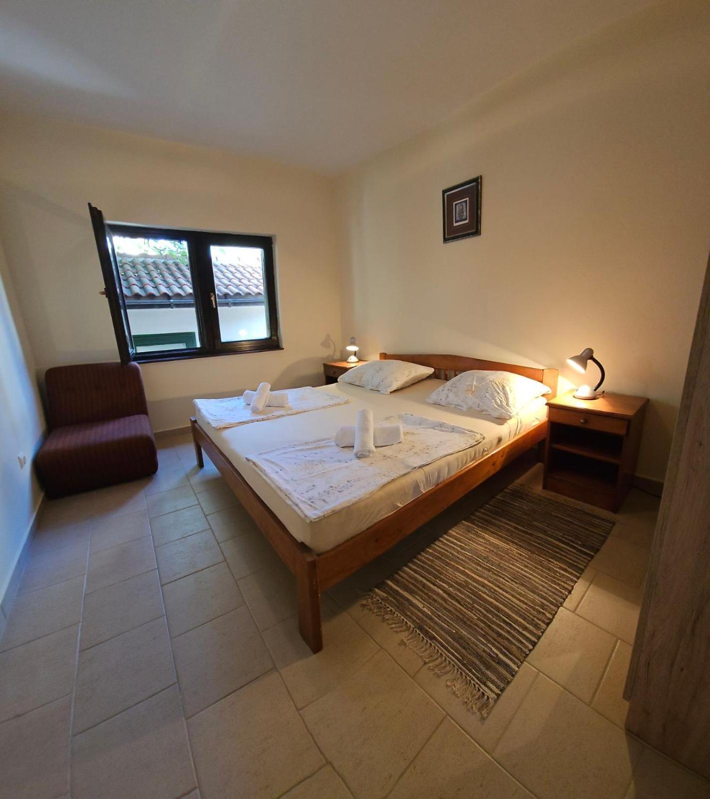 Apartment Lavanda Starigrad Paklenica Exterior photo